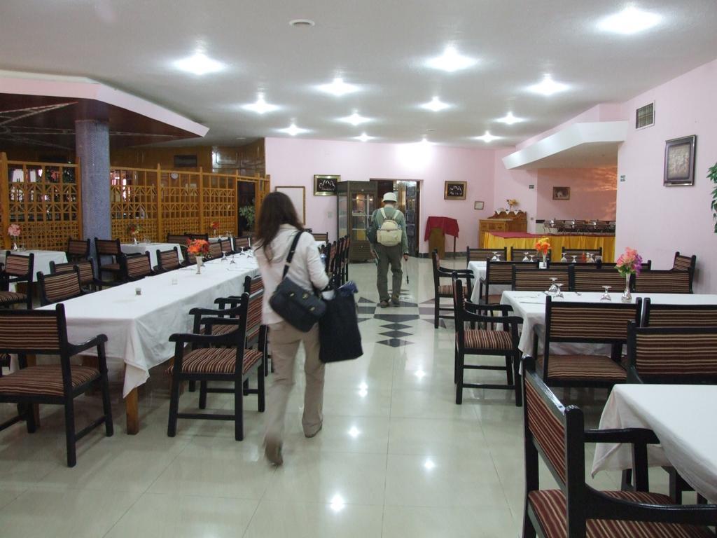 Nefertari Hotel Abu Simble Абу-Сімбел Екстер'єр фото
